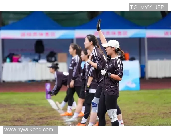 广州飞盘队技术分析与战术探讨助力飞盘运动发展