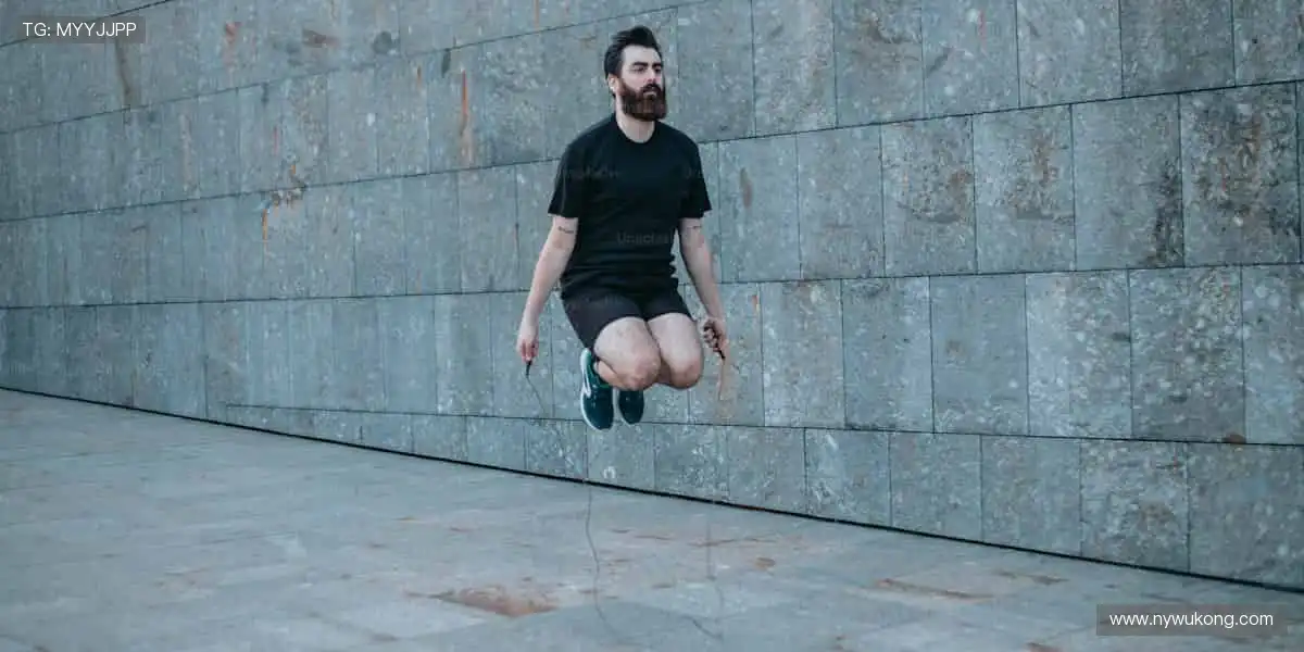 周边好物，点燃热爱！🎯👕